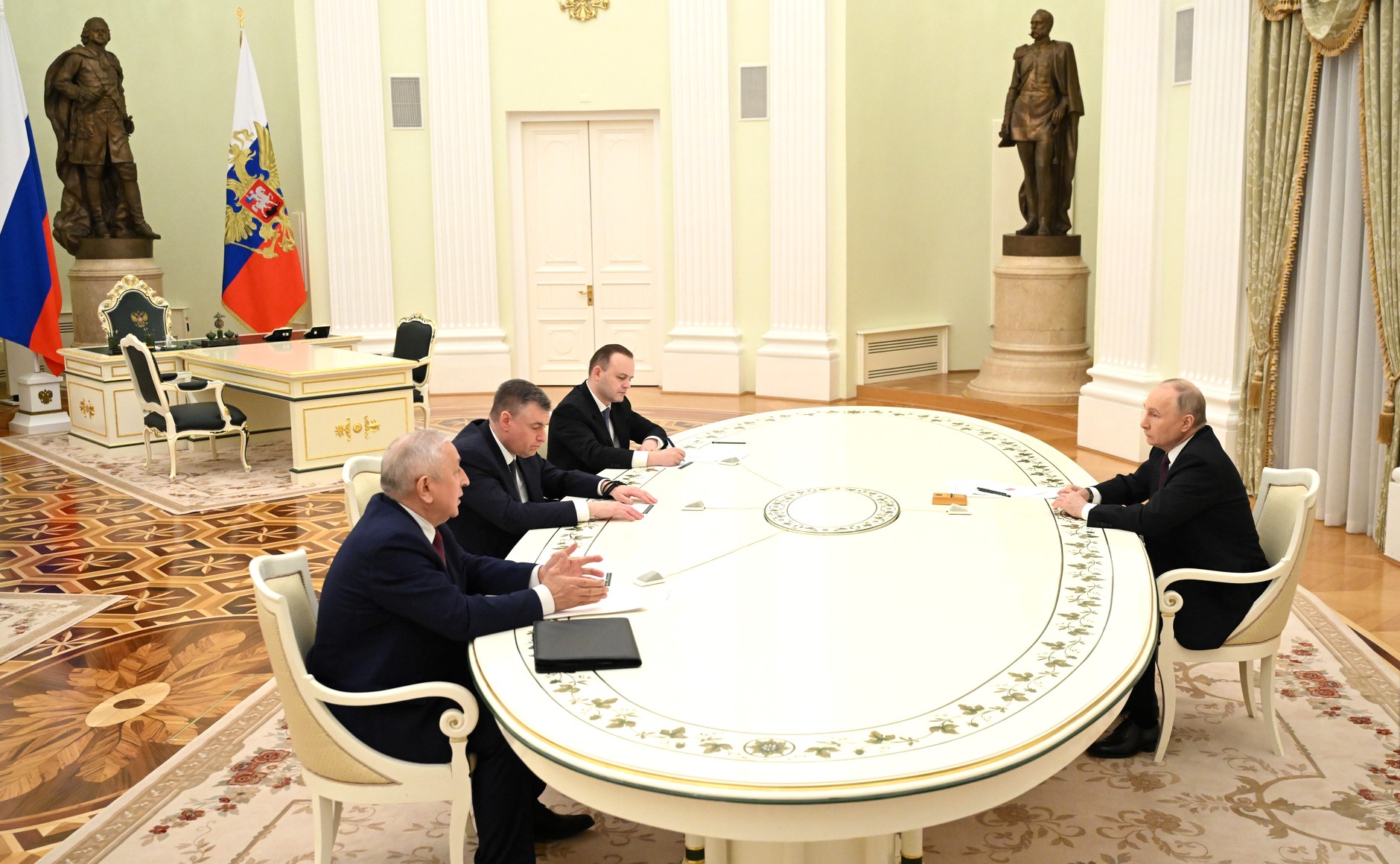 Встреча с кандидатами на должность Президента России.